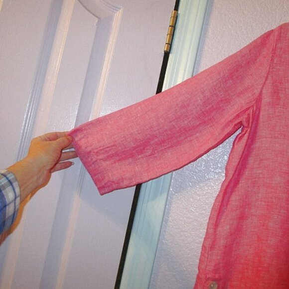 NWT Tahari LINEN Shirt Size S BLOUSE Tunic Top 3/4 SLEEVES V-Neck LIGHTWEIGHT - Picture 5 of 12